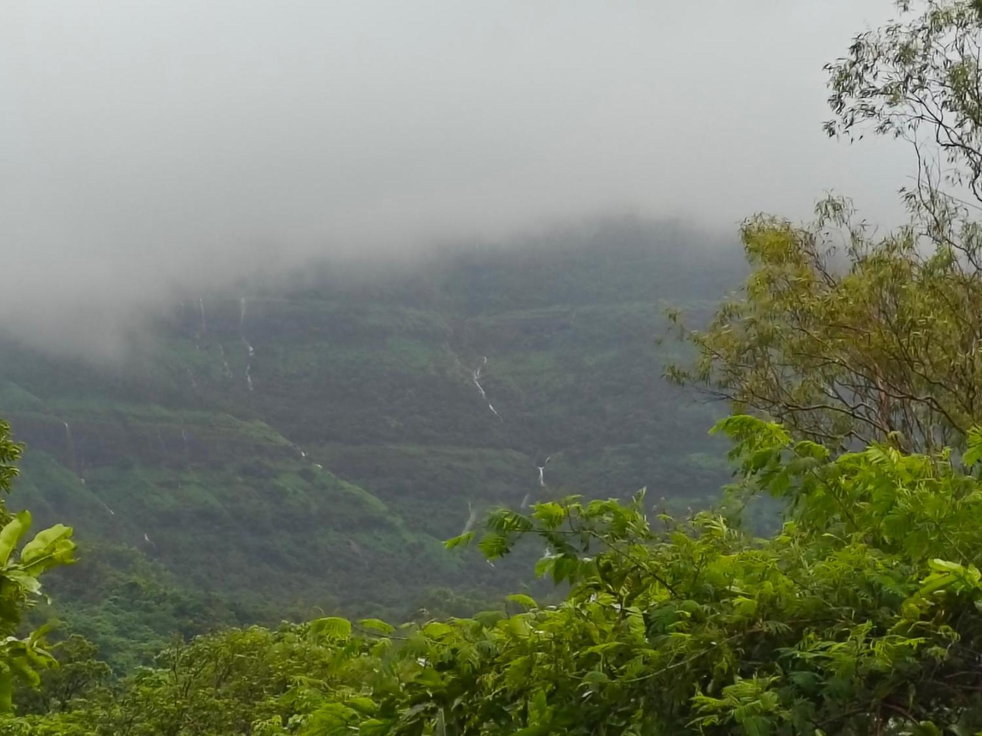 Shinde'S Tikona Valley Farm Villa Pune Bagian luar foto