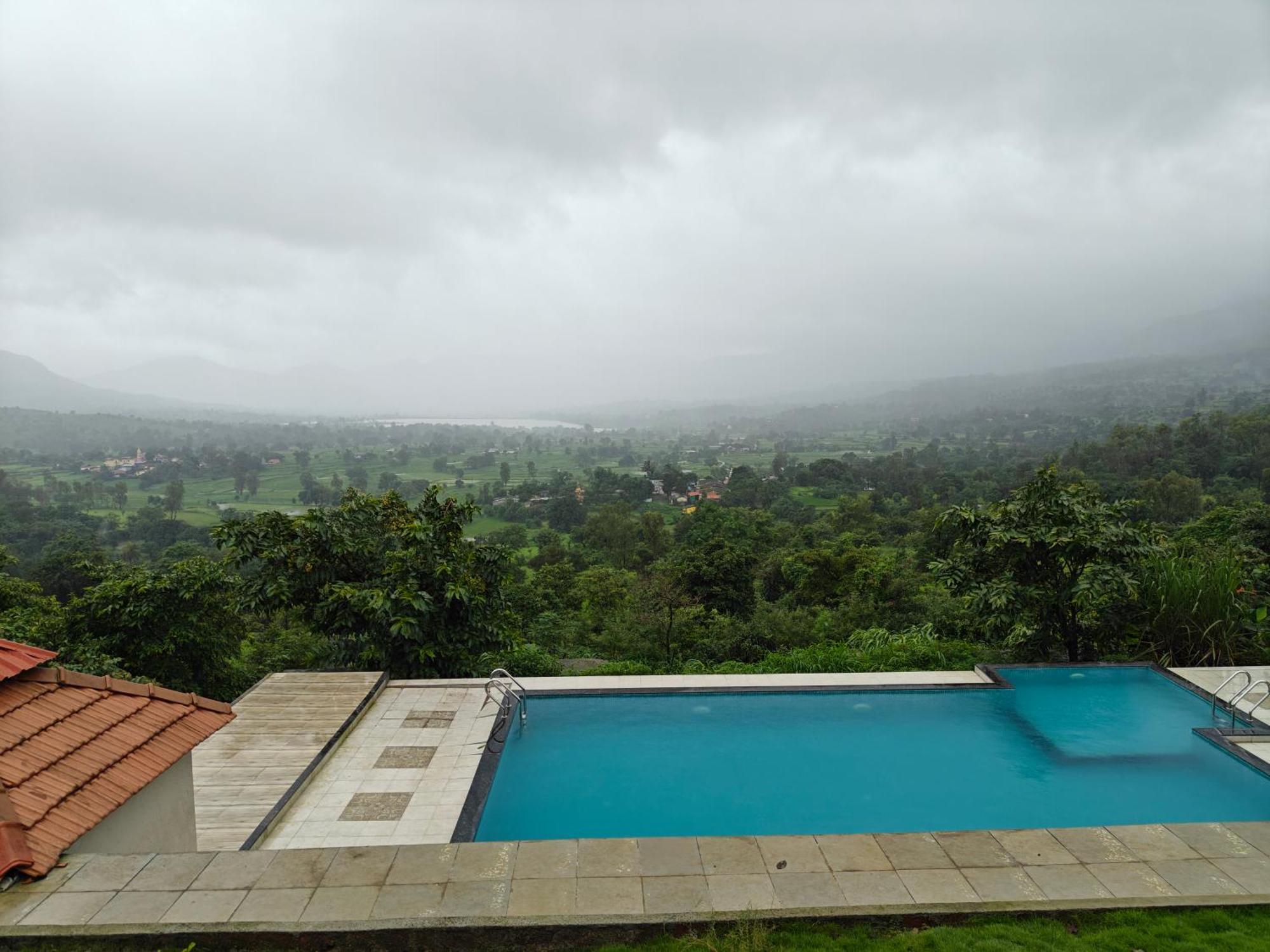 Shinde'S Tikona Valley Farm Villa Pune Bagian luar foto